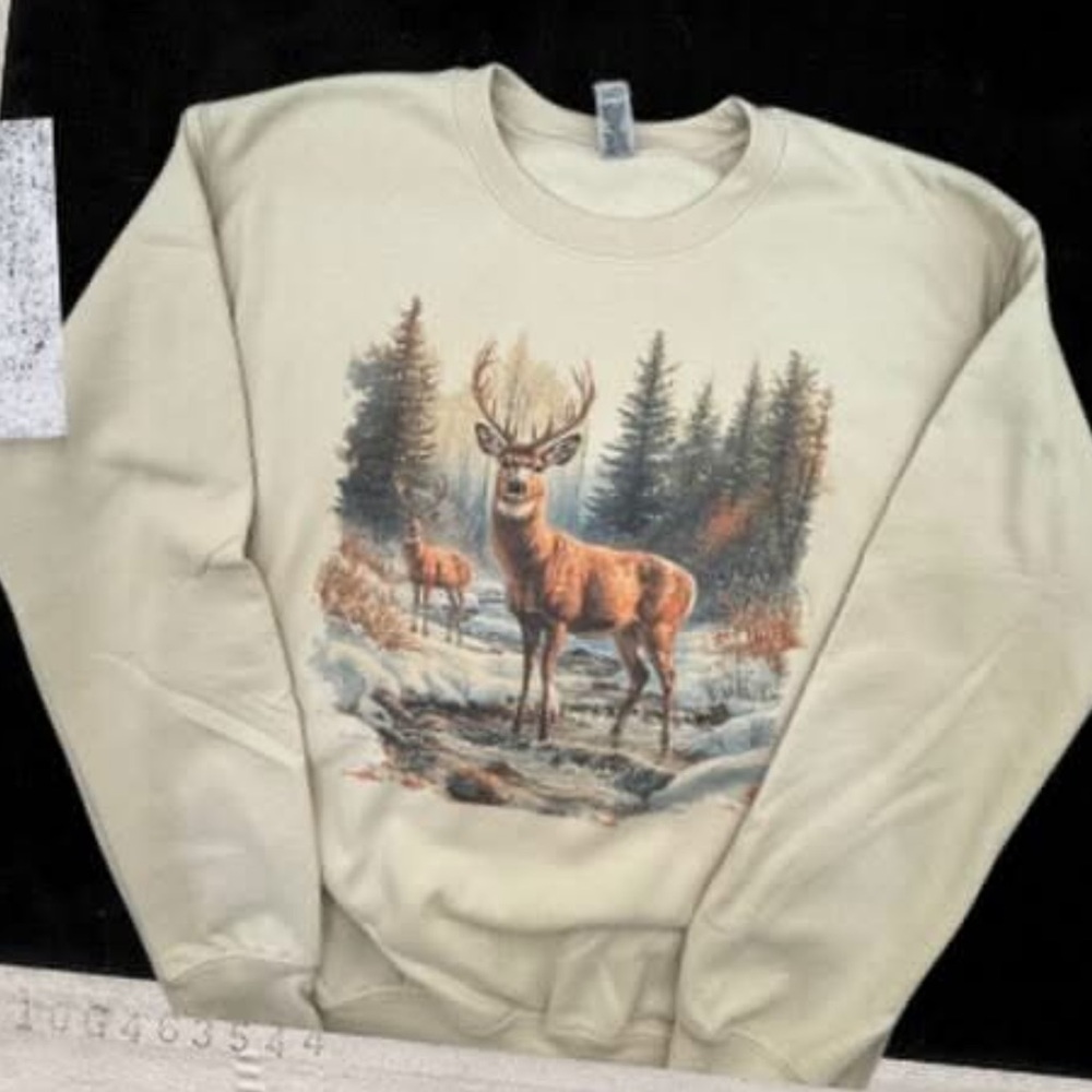Vintage Deer Graphic Crewneck Sweatshirt - Picture 2 of 3